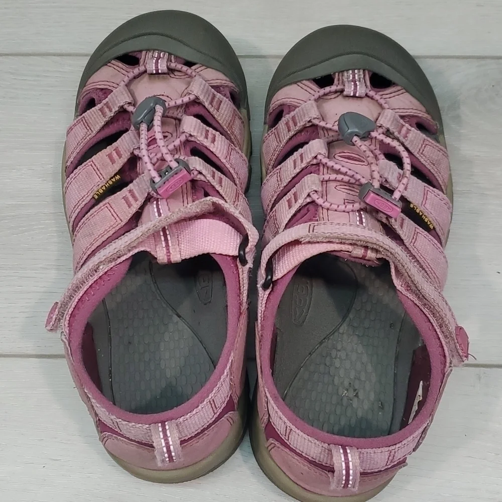 Keen Big Kids Girls Youth Outdoor Waterproof Hiking Sandals shoes sz 4